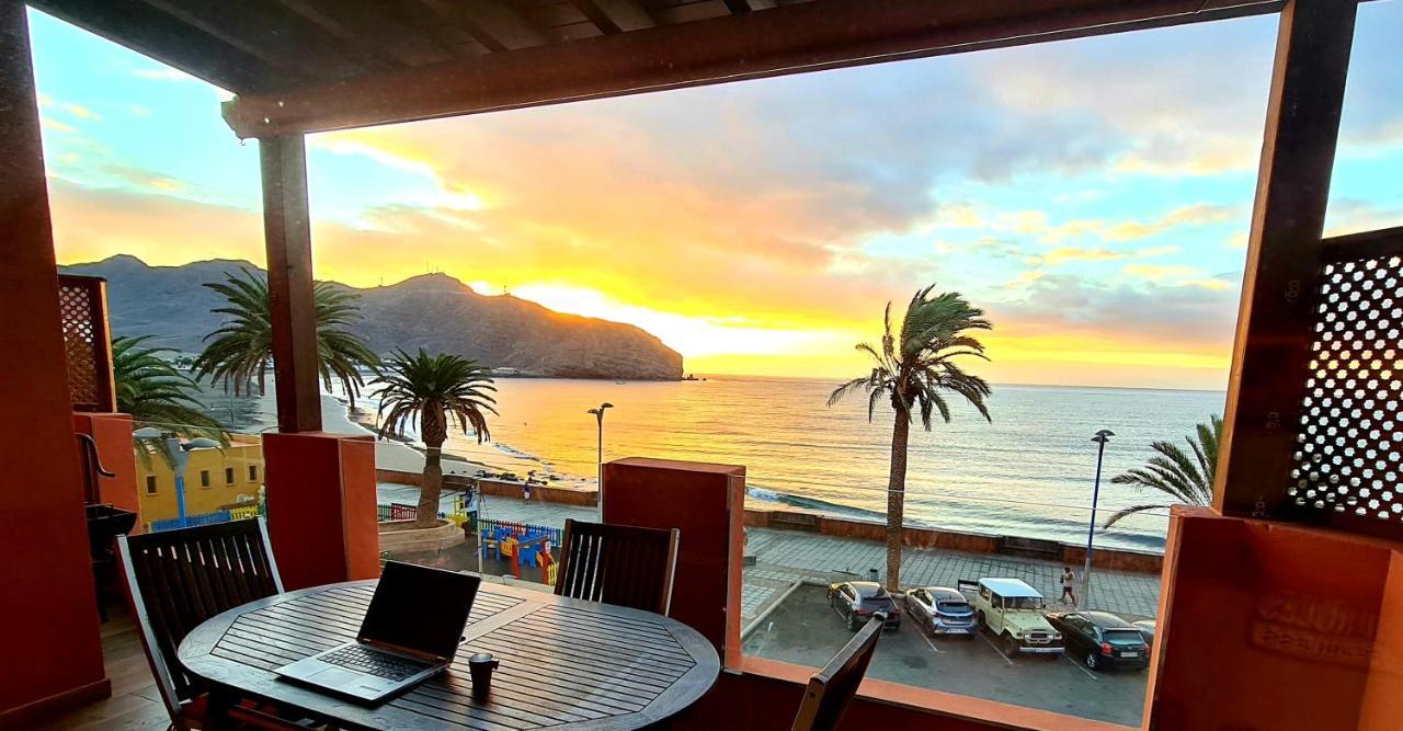 Los Marineros Apartment Gran Tarajal Bagian luar foto